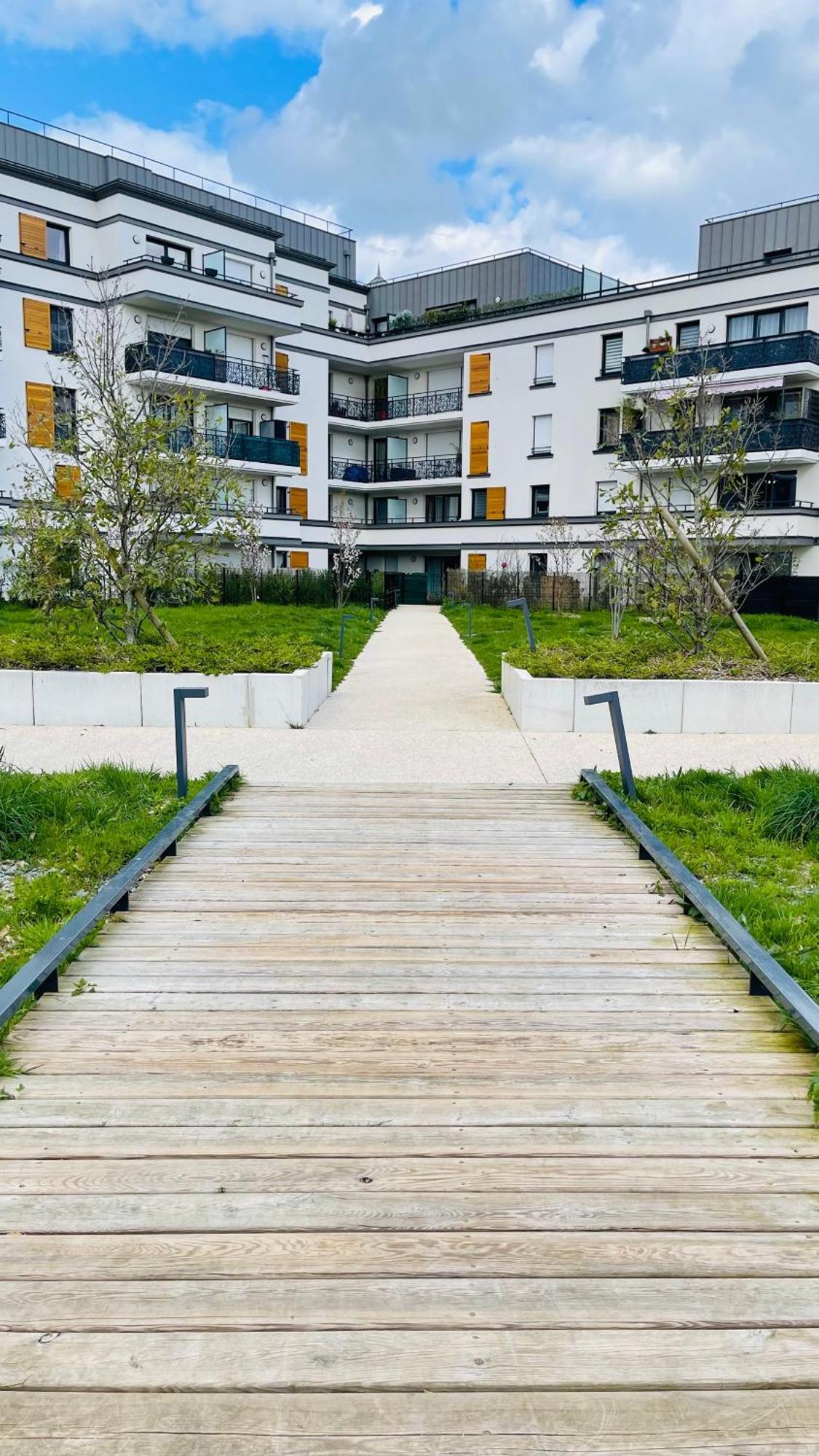 Le Lion D'Or - Parking - Netflix - Wifi - Nerf Appartement Bussy-Saint-Georges Buitenkant foto