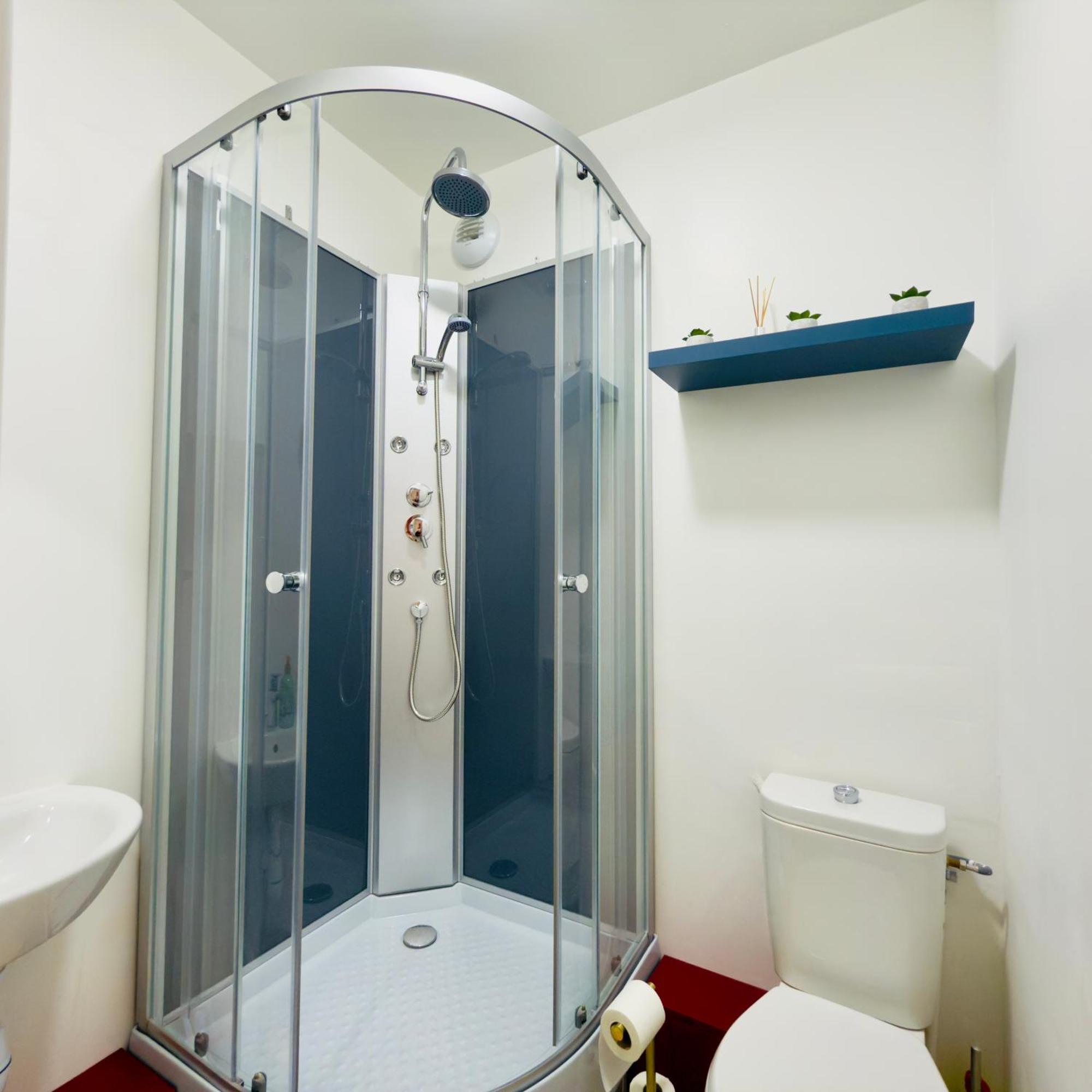 Le Lion D'Or - Parking - Netflix - Wifi - Nerf Appartement Bussy-Saint-Georges Buitenkant foto